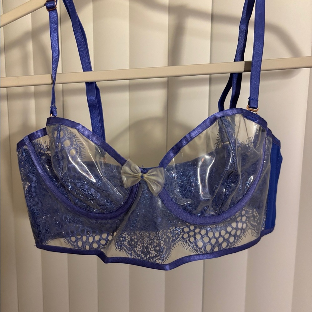 Savage X Fenty Hyper Réal Lace & Vinyl Bustier Women’s M Blue Festival Bra